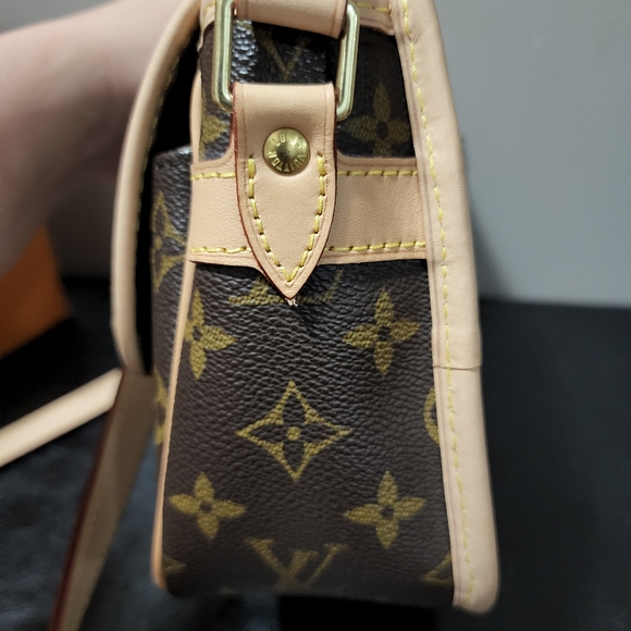 ❌️❌️SOLD❌️❌️ Louis Vuitton Sologne - Picture 11 of 16